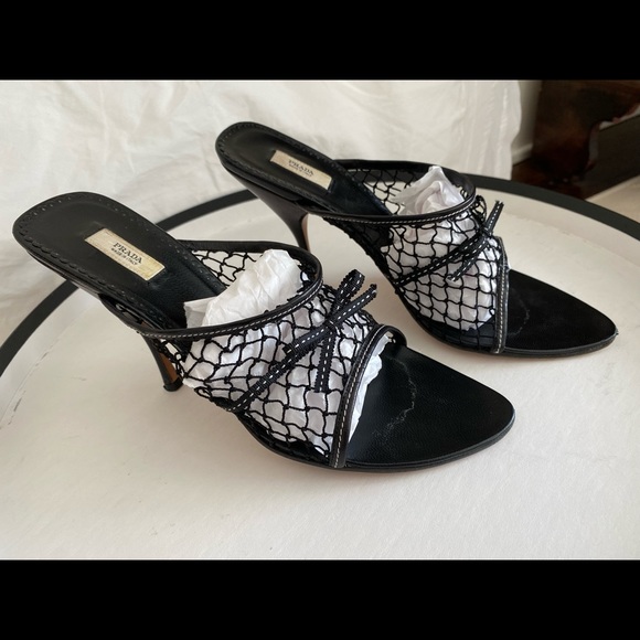 Gorgeous Vintage Prada Slides Mules - Picture 3 of 9